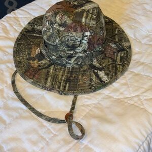 Mossy Oak OverWatch Lightweight Camouflage Fisherman Bucket Boonie Hat UNISEX s
